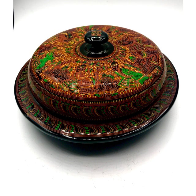 Early 20th Century Burmese Yun Lacquer Lahpet-Ok Covered Serving Dish For Sale - Image 10 of 10
