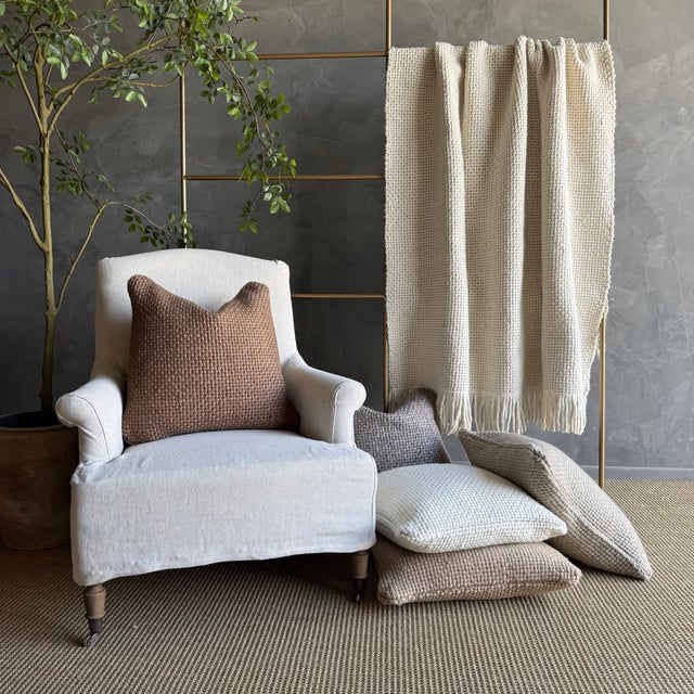 2020s Amari Wool Bed Scarf Throw - Off White For Sale - Image 5 of 5