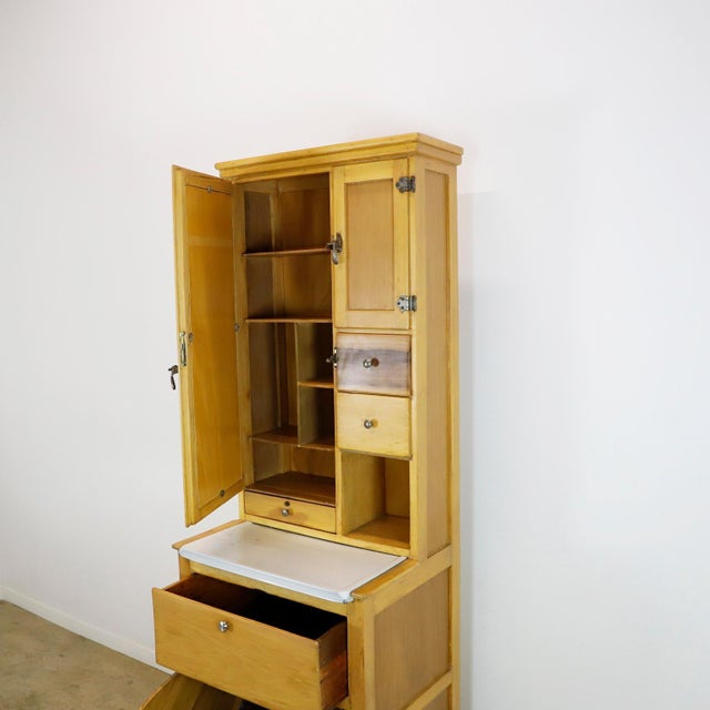 1920s Early 1900's Kitchen Cabinet For Sale - Image 5 of 17
