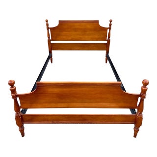 Vintage Full Sized Maple Cannonball Bed For Sale
