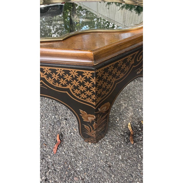 Wood 1980s Vintage Baker Furniture Chinoiserie Octagonal Glass-Top Coffee Table With Floral Hand-Painting For Sale - Image 7 of 12
