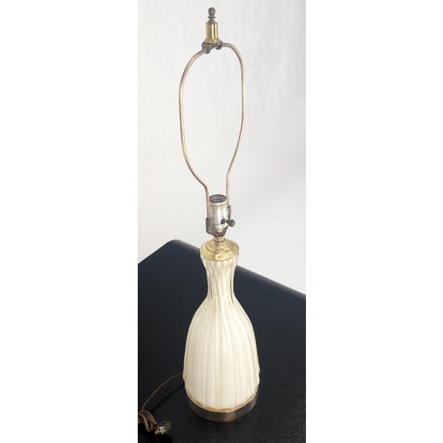 Late 20th Century Off White Beige Bottle Shape Murano Glass Table Lamp MINT! For Sale - Image 5 of 8