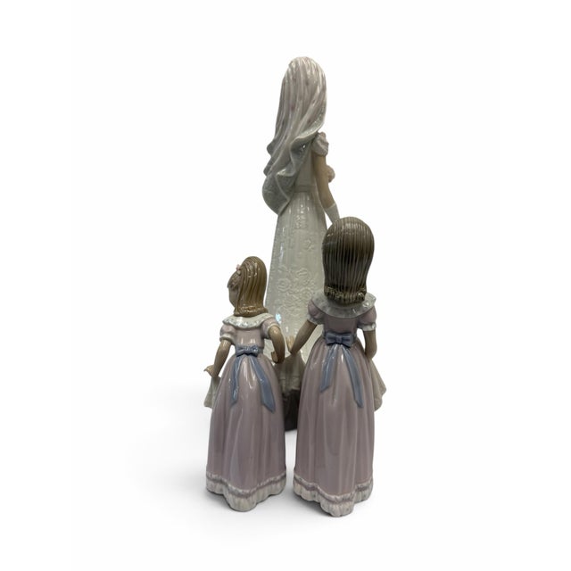 Ceramic Retired 1980s Lladró "Here Comes the Bride" #1446 Porcelain Figurine Group For Sale - Image 7 of 9