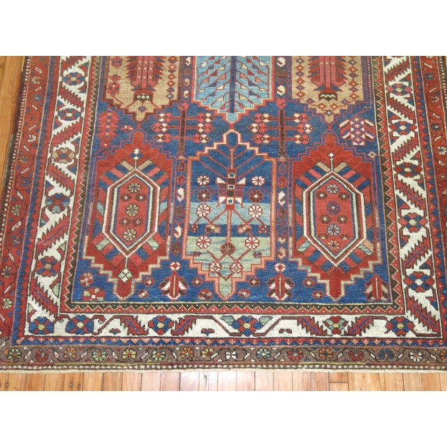 Early 20th Century Tribal Persian Bakhtiari Rug For Sale In New York - Image 6 of 6