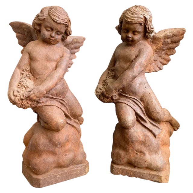 Vintage Putti Figures in Cast Iron, 1920, Set of 2 For Sale