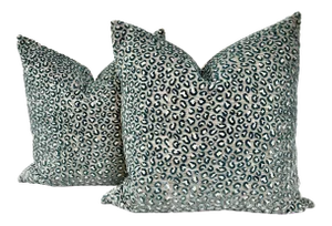 Colefax & Fowler Pillows in Wilde Old Blue & Ivory Velvet Back Raised Velvet - a Pair