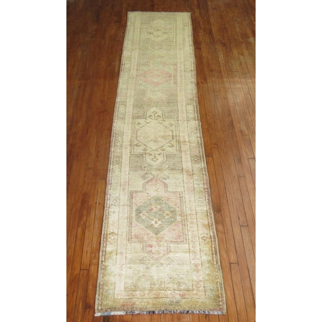 Pale Turkish Vintage Long Runner For Sale In New York - Image 6 of 7