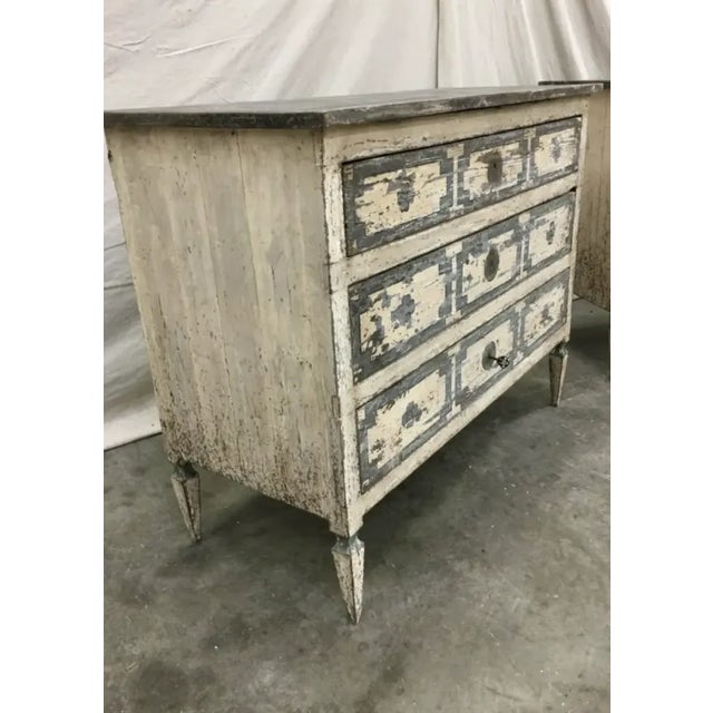 Italian Tuscan Painted Three Drawer Commode Dresser For Sale In Austin - Image 6 of 9