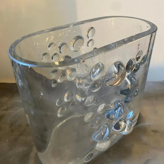 Mid-Century Modern 1970s Space Age Transparent Glass Italian Oval Bubble Vase For Sale - Image 3 of 12