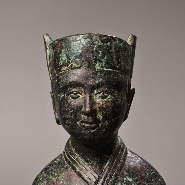 Art Deco Ancient Chinese Bronze Kneeling Figure Lamp Base With Inscription – Ritual Oil Lamp Stand Sculpture For Sale - Image 3 of 10