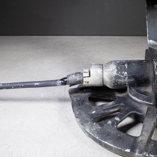 Vintage Explosion-Proof Industrial Spotlight c.1940 For Sale - Image 12 of 13