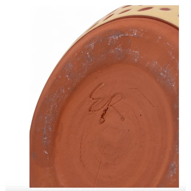 1990s Emily Rossheim Vintage Large Sgraffito Terracotta Ceramic Vase Sculpture For Sale - Image 5 of 12