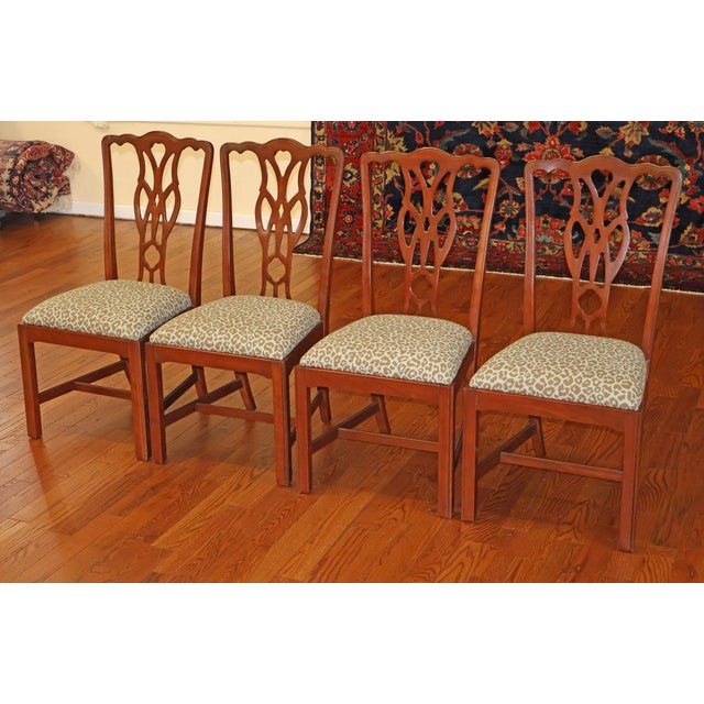 Set of 8 Mahogany Chippendale Style Dining Chairs By Harden Dimensions : 20" Wide X 20" Deep X 40" Tall SH - 19" This set...