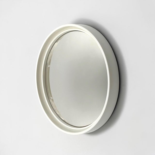 Glass Space Age Round Plastic Wall Mirror from Gilac, France, 1970s For Sale - Image 7 of 12