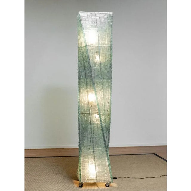 Metal Large Belgium Brutalist Floor Lamp in Hand-Tied Glass in the style of Pia Manu, 1970s For Sale - Image 7 of 8