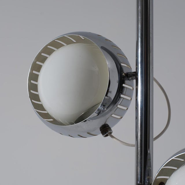 Italian Chromed Steel Floor Lamp with Opaline Glass Shades, 1970s For Sale - Image 4 of 11