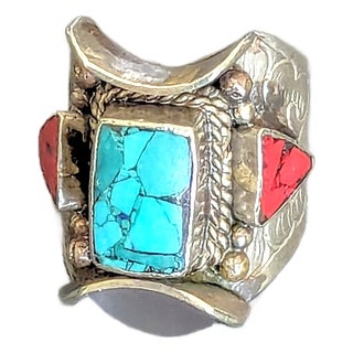 Vintage Turquoise and Coral Ring With Western Flair, Size 8 For Sale