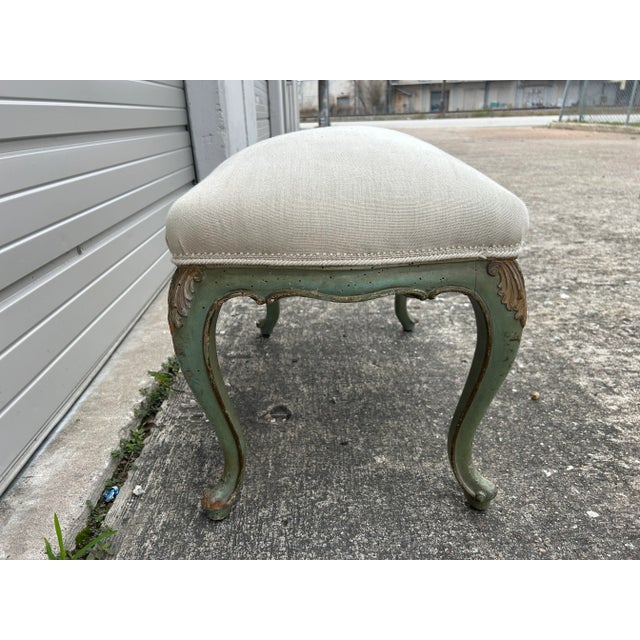 1920s Italian Louis XV Style Painted and Gilt Bench For Sale - Image 5 of 10