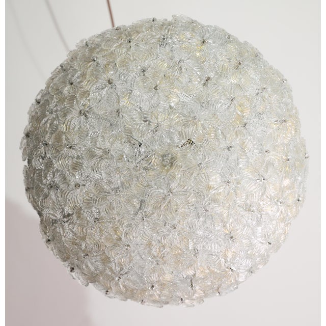 1970s Wonderful Large Gold and Transparent Murano Glass Ceiling Light Flower by Seguso For Sale - Image 9 of 14