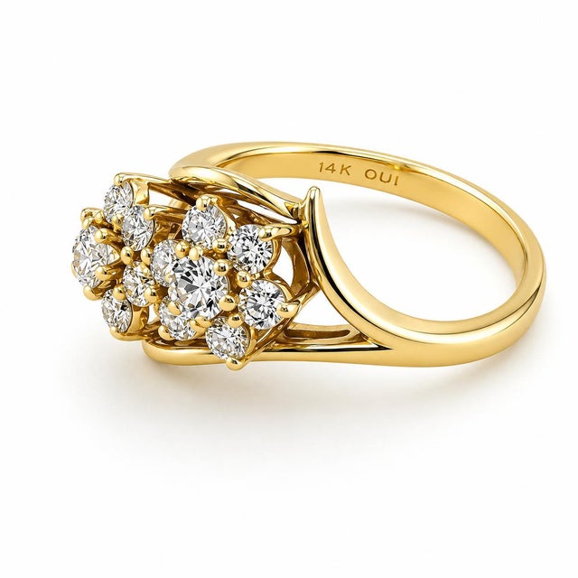Contemporary 14k Diamond Ring, Size 5.5 For Sale - Image 3 of 3