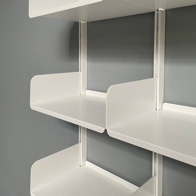 Italian Modern White Metal Bookcase by Kriptoninte, 1980s For Sale - Image 12 of 15