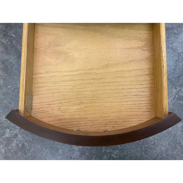 Late 20th Century Baker Queen Anne Style Burl Side End Table Chairish