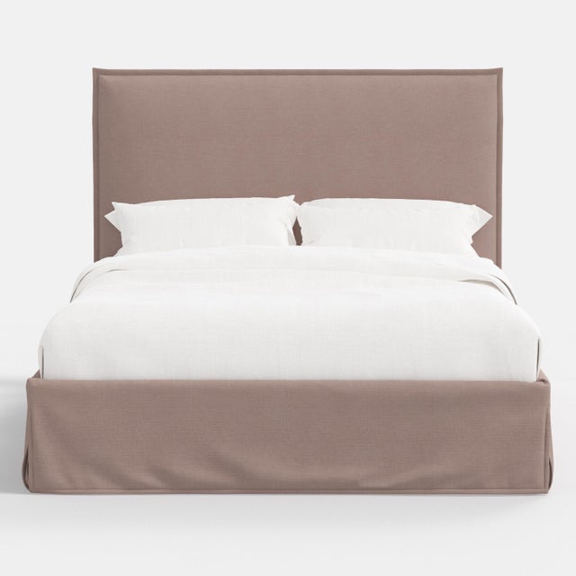 Cloth & Company Stoffer Home x Cloth & Company Maura Slipcover Bed in Classic Linen Mocha - California King For Sale - Image 4 of 6