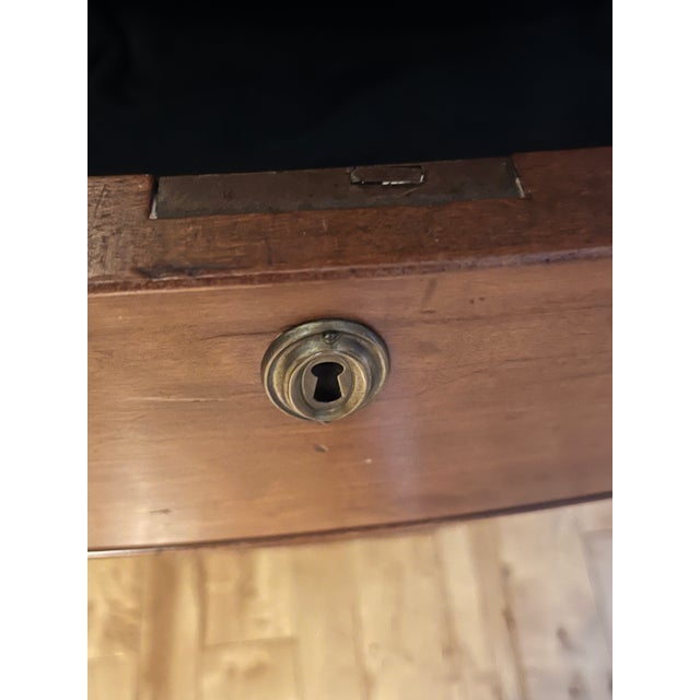 Wood Antique American Hepplewhite Bow Front Chest of Drawers — Tiger Maple, Original Thistle Brass Hardware, C. 1800 For Sale - Image 7 of 9