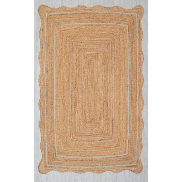 Hand Made Natural Jute Fiber Scallop Rug. Available in Multiple Colors. The Rug feels soft to Walk On.
