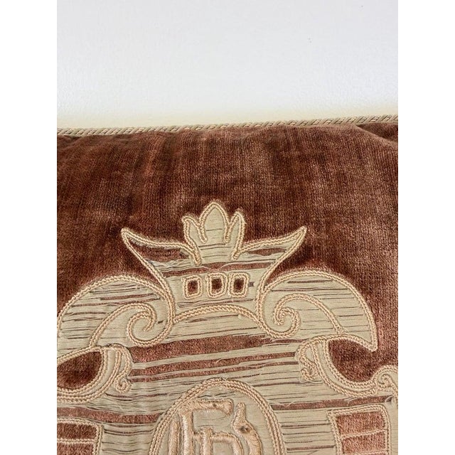 French Neoclassical-Style Embroidered Monogram Velvet Lumbar Pillow For Sale In Los Angeles - Image 6 of 7