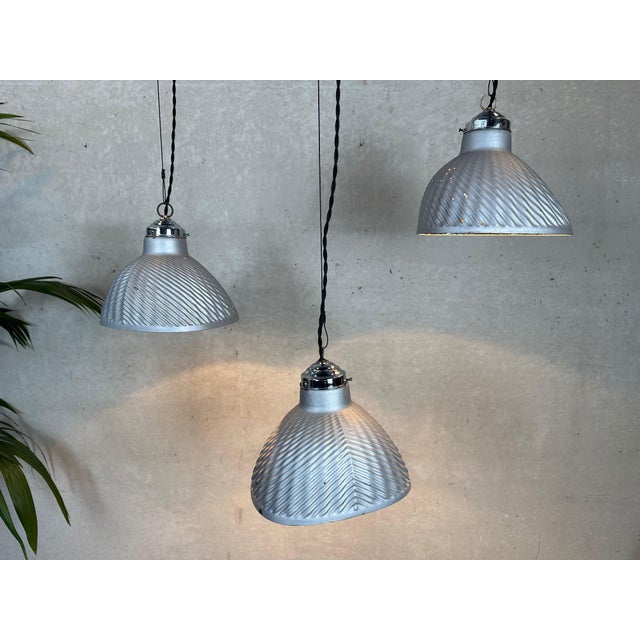 Pendant Lamps from Helioray, 1950s, Set of 3 For Sale - Image 10 of 13