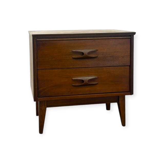 Brown Vintage Mid Century Modern Walnut 2-Drawer Nightstand / End Table For Sale - Image 8 of 8
