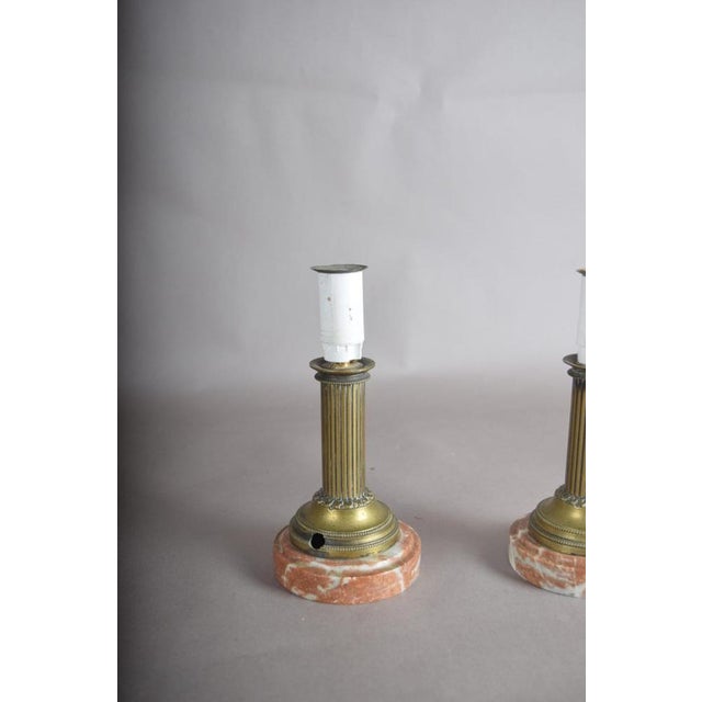 French Neoclassical Brass and Marble Table Lamps, 1920s, Set of 2 For Sale - Image 6 of 10