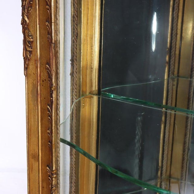 Gold Carved Giltwood Bombay Serpentine Vitrine With Verdis Martin Panels C1890 For Sale - Image 8 of 17