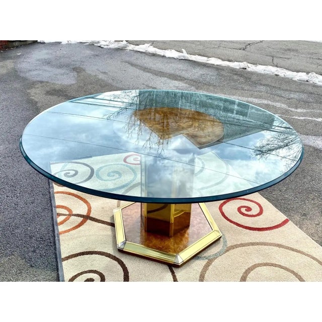 Mid-Century Modern 1970s Vintage Henredon-Style Burled Wood and Brass Dining Table With Glass Top For Sale - Image 3 of 13