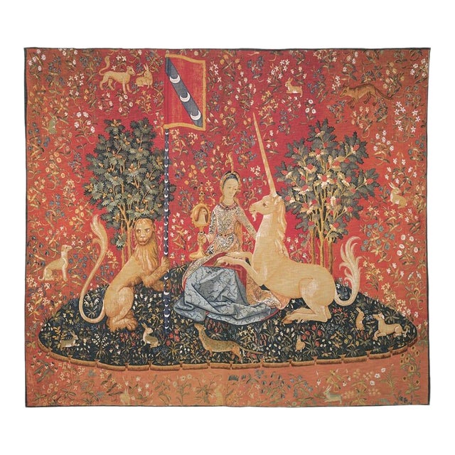 La Dame a La Licorne 'La Vue' Silkscreen Tapestry - 220 X 250 Cm (7'3" X 8'2") - Requires Rod Size 6 For Sale