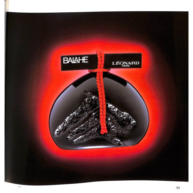 Paper "Perfumes: The Essences and Their Bottles" 1985 Gaborit, Jean-Yves For Sale - Image 7 of 12
