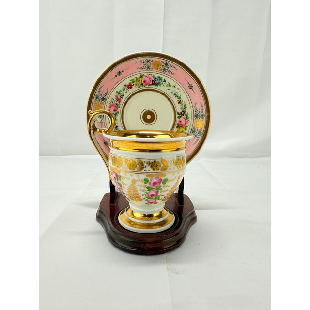 19th Century, Old Paris Gilt Porcelain Floral Cup & Saucer Set For Sale - Image 4 of 8