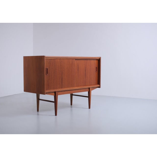 Wood Small Danish Teak Sideboard from Fristho, 1950s For Sale - Image 7 of 17