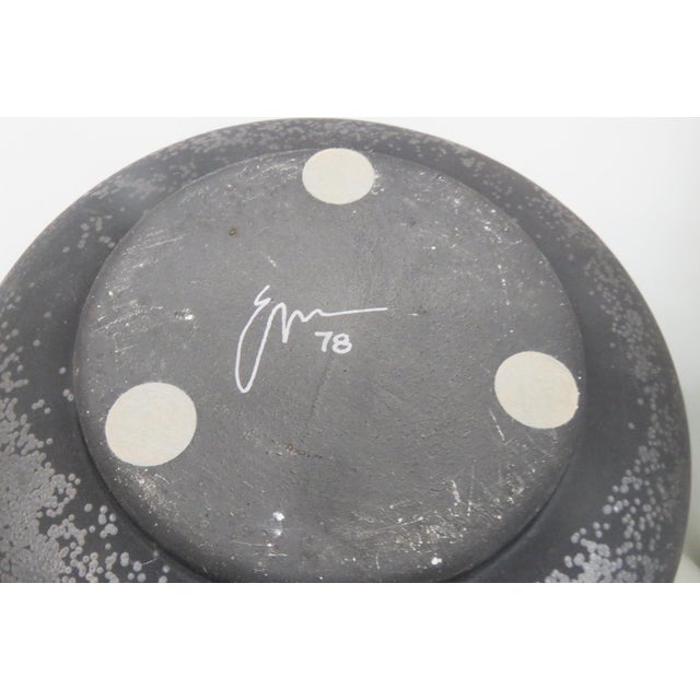 Ceramic Tony Evans Raku Pottery Lidded Jar Drip Glaze Finish With Wood Display 4840b For Sale - Image 7 of 18