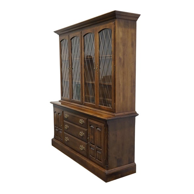 Italian Ethan Allen Classic Manor Solid Maple 66" Buffet W. Lighted Display China Cabinet 15-6026 / 15-6028 For Sale - Image 3 of 14