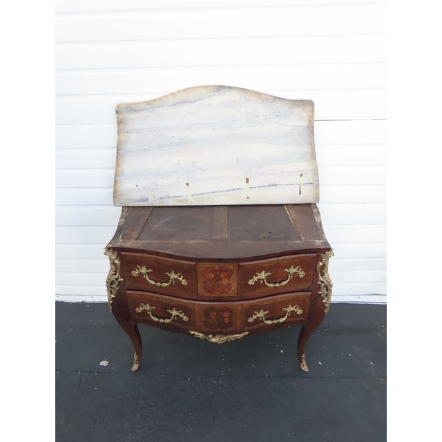 French Marble Top Bombay Serpentine Inlay Commode Dresser Bathroom Vanity 6435a For Sale - Image 9 of 17