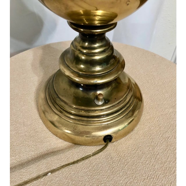 Vintage Mid Century Wescal Brass Hollywood Regency Lamp For Sale - Image 4 of 9