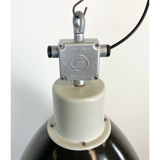 Large Industrial Pendant Lamp in Enamel Factory from Elektrosvit, 1960s For Sale - Image 9 of 14
