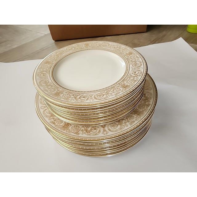 Traditional Royal Doulton Sovereign Pattern Plates For Sale - Image 3 of 12