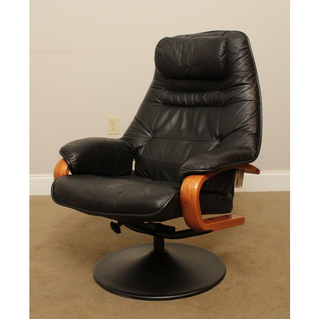 Chairworks Sabatinni Collection Black Leather Recliner Lounge Chair