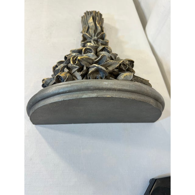 Greige Vintage Shabby Chic French Grey Wall Bracket With Gilded Rose Bouquet Design For Sale - Image 8 of 11