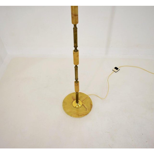 1950s Mid-Century Alabaster and Brass Floor Lamp, Czechoslovakia, 1950s For Sale - Image 5 of 18
