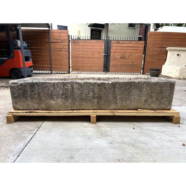 Light Gray A Long Rectangular Limestone Field Trough From Burgundy, France, 19th Century For Sale - Image 8 of 16