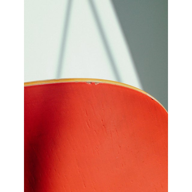 Knoll Sprite Stacking Chairs by Ross Lovegrove — Two-Tone Wood & Red — Pair For Sale - Image 10 of 12